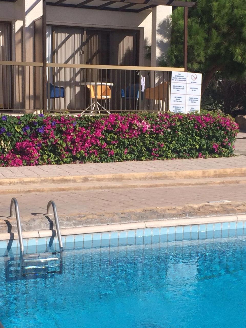 Kings Annex Aparthotel Pafos Exterior foto