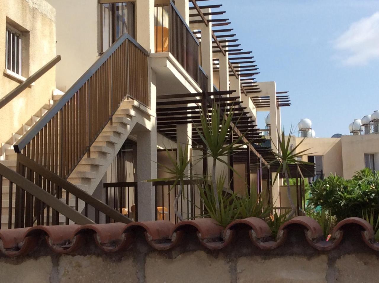 Kings Annex Aparthotel Pafos Exterior foto